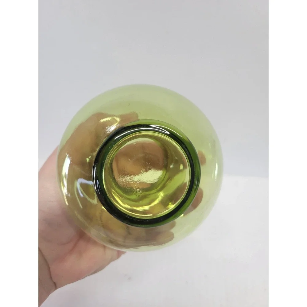 Vintage Green Glass Bud Vase‎ Ruffled Rim Squat Bulbous Mid Century Modern 4.5